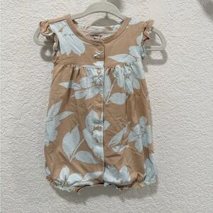 Baby girl floral romper